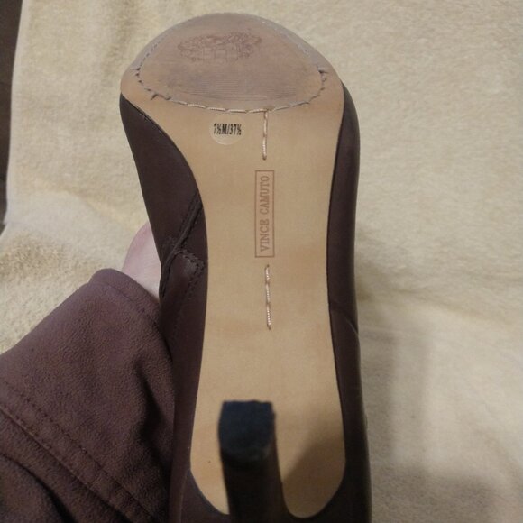 Vince Camuto “Cloey” brown leather ankle boots 7.5 - Picture 8 of 12